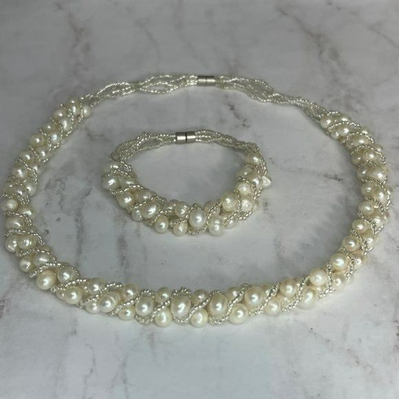 White Freshwater Pearls With Crystals Woven Thread Necklace Set Magnetic Clasp - Picture 6 of 8